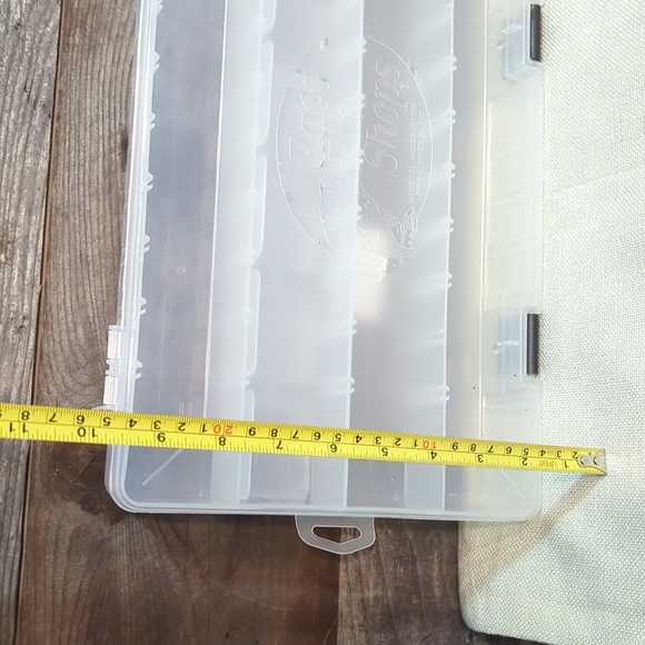 empty tackle box Colony 15 Modular Up to 24 adjustable compartments in each tray allow you to customize the layout with movable dividers to fit your specific gear Plano 18-Compartment 3600 StowAway